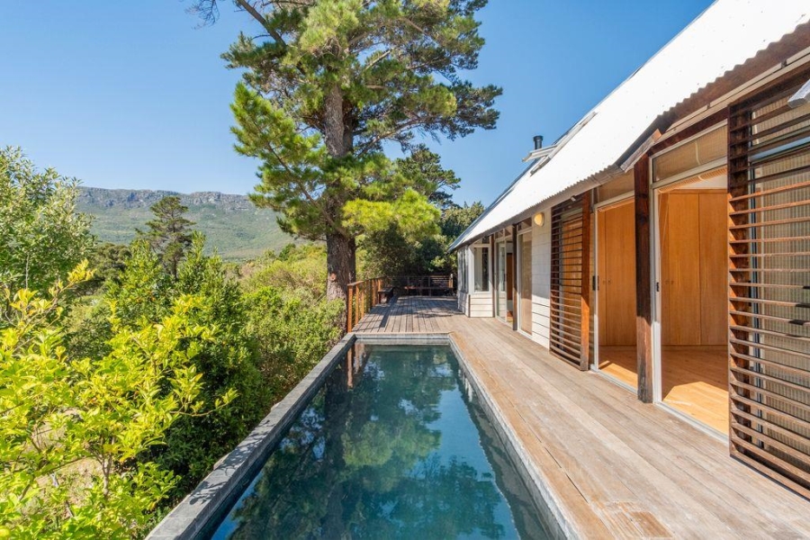 2 Bedroom Property for Sale in Bokkemanskloof Western Cape